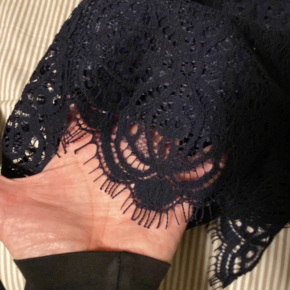 Loft navy blue midi lace skirt NWT - Picture 3 of 4